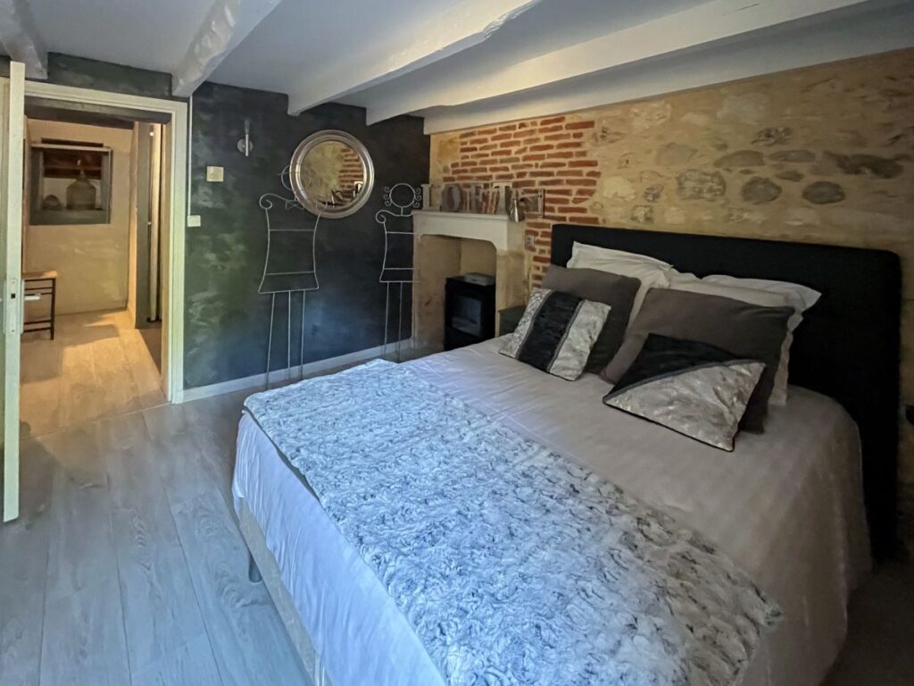 Chambre Chic, moulin-porteil-chambre-dordogne (1), Chambre Chic, Chambre Chic, Chambre Chic, Chambre Chic